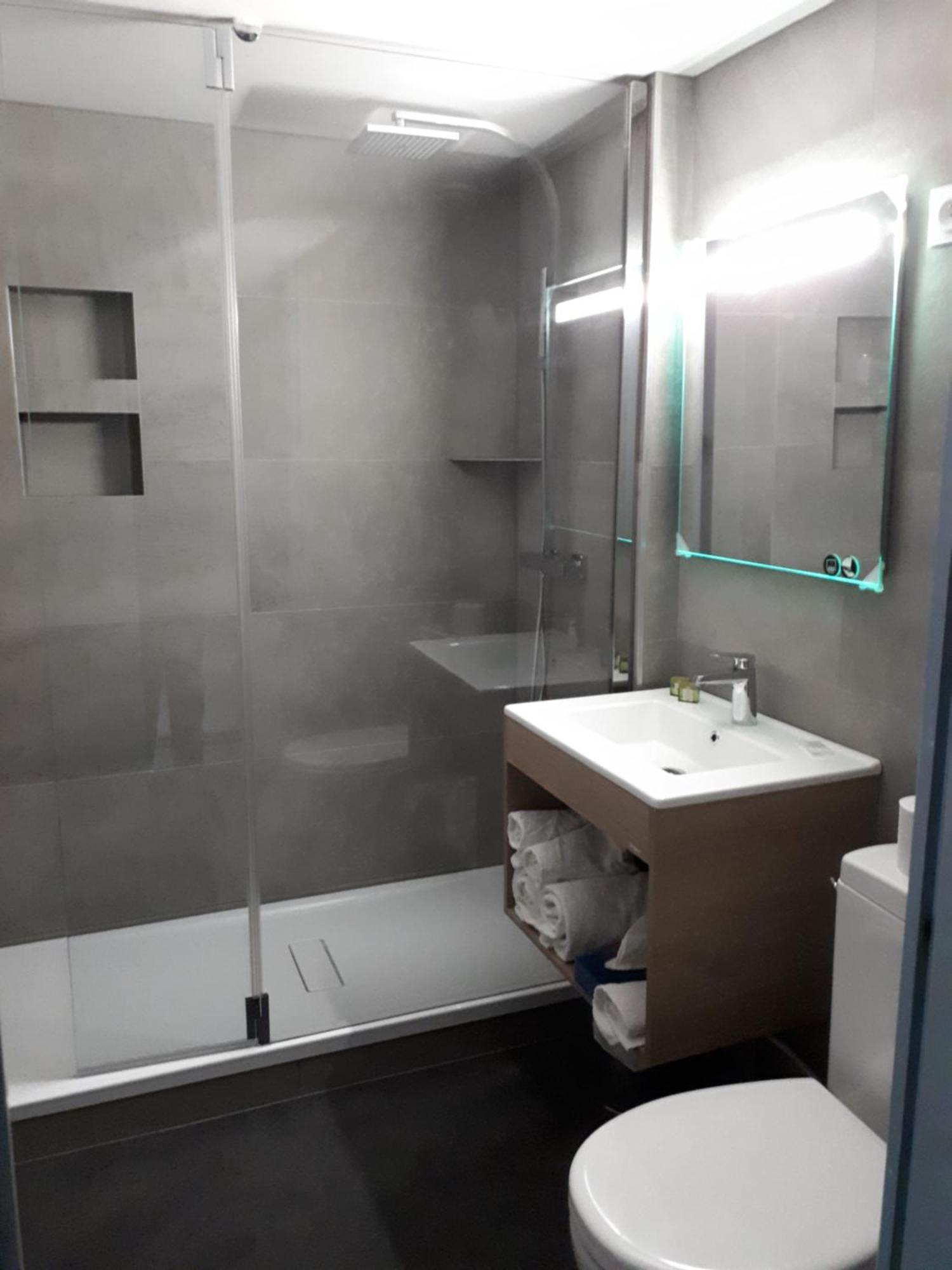 Le Saint Sebastien Hotel Blendecques Kültér fotó